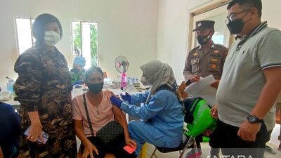 PT Rimau Bantu Percepatan Vaksinasi Lanjut Usia