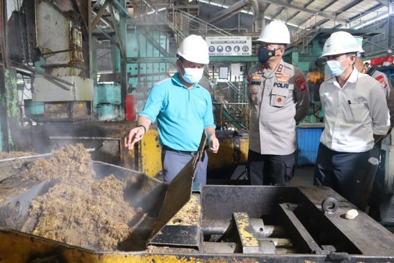 Kapolda Kalteng berharap Produksi Minyak Goreng Mampu Penuhi Kebutuhan