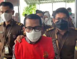 Sidang Vonis Terdakwa Pencabulan Dekan FISIP Unri Ditunda