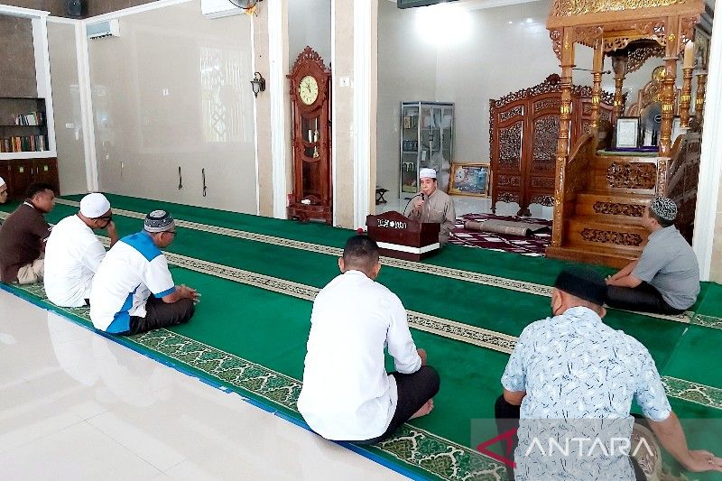 Kajian Agama Zuhur Warnai Ramadhan di Palangka Raya