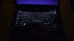 Cara Menyalakan Lampu Keyboard Laptop Dell