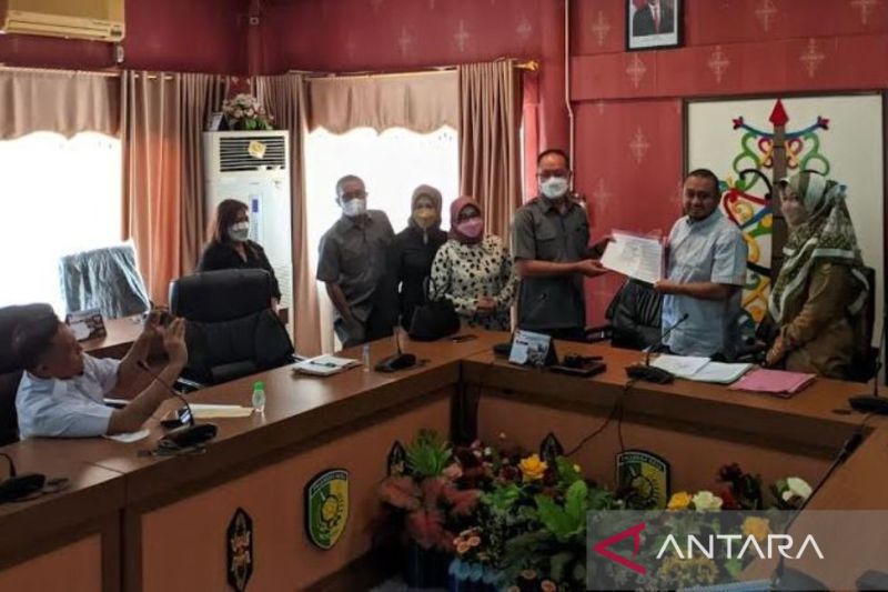 Banggar DPRD terima hasil evaluasi LKPJ Wali Kota Palangka Raya 2021