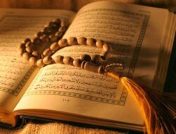 BACAAN Surat Al Kahfi Ayat 1-10 Tulisan Arab, Latin Serta Artinya