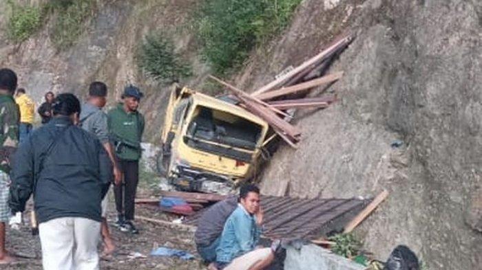 Kecelakaan Maut Di Pegunungan Arfak Tewaskan 18 Orang