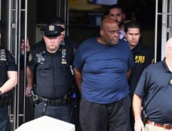 Polisi Berhasil Tangkap Pelaku Penembakan Kereta Bawah Tanah New York