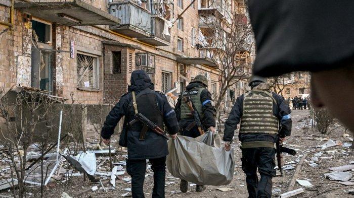 Warga Sipil Ukraina Beri Kue Yang Dilumuri Racun Untuk Tentara Rusia