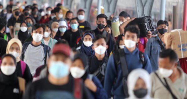 Warga Boleh Lepas Masker Tapi Satgas Ingatkan Pandemi Belum Berakhir
