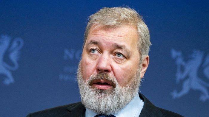 Jurnalis Pemenang Hadiah Nobel Perdamaian Rusia Menjual Medali Untuk Membantu Anak-anak Ukraina