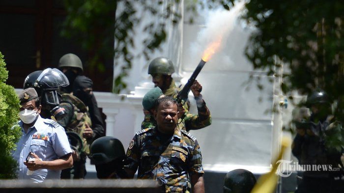 Militer Sri Lanka Serang Demonstran