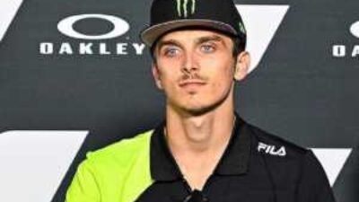 Penyebab Adik Valentino Rossi Luca Marini Gagal Tembus 10 Besar di MotoGP Inggris 2022 : Okezone Sports