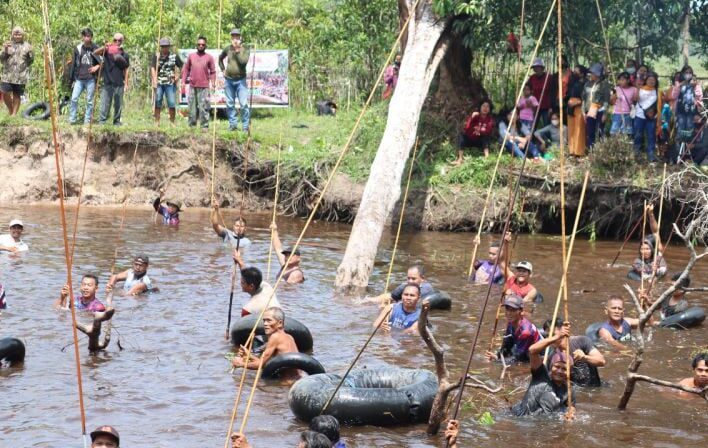 Wabup Bartim: Festival Nariuk lestarikan budaya leluhur agar tidak punah