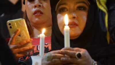 Tragedi Kanjuruhan, Suporter Bola di Kota Palangka Raya Gelar Doa Bersama Untuk Korban