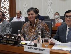 Baleg Setuju Perppu Ciptaker Jadi UU Baleg Setuju Perppu Ciptaker Jadi UU