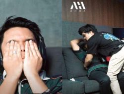 Thariq Halilintar Nangis Pasca Putus Dari Fuji, Aurel Sebut Adik Ipar Susah Move On Thariq Halilintar Nangis Pasca Putus Dari Fuji, Aurel Sebut Adik Ipar Susah Move On