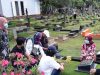 Bacaan Doa Ziarah Kubur Jelang Ramadan Dalam Tulisan Arab Dan Latin, Beserta Tata Cara Ziarah Kubur