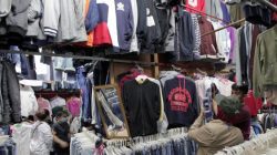 Mengenal Apa Itu Thrifting, Bisnis Pakaian Bekas Yang Dilarang Pemerintah