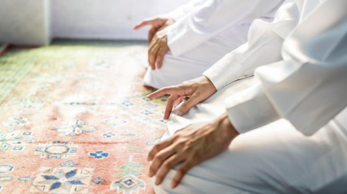 Bacaan Niat Shalat Asar, Lengkap Dengan Tulisan Latin, Dan Artinya