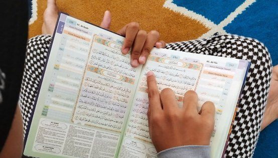 Bacaan Surat Pendek An-Nas: Lengkap Arab, Latin, Terjemahan, Dan Tafsir Singkat