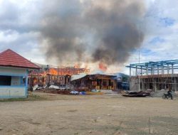 Kantor Bupati Dogiyai Terbakar, Polisi Lakukan Penyelidikan untuk Ungkap Penyebab Kebakaran Kantor Bupati Dogiyai Terbakar, Polisi Lakukan Penyelidikan untuk Ungkap Penyebab Kebakaran