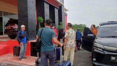 KPK Amankan 25 Orang Terkait OTT Bupati Meranti Muhammad Adil