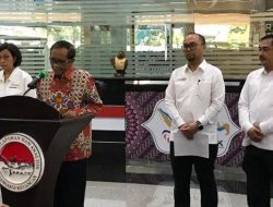Mahfud MD Pastikan Besok Hadir Rapat Di DPR Bahas Soal Transaksi Mencurigakan Rp 349 Triliun Mahfud MD Pastikan Besok Hadir Rapat Di DPR Bahas Soal Transaksi Mencurigakan Rp 349 Triliun