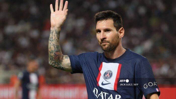 Nama Messi Menggema Di Camp Nou, Bukti Cinta Los Cules Kepada La Pulga Tak Hilang