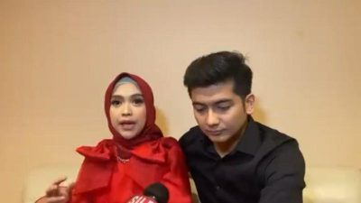 Rumah Tangga Ria Ricis Dan Teuku Ryan Dikabarkan Retak, Oki Setiana Dewi Beri Bantahan