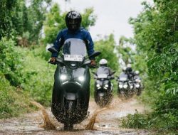 Bikers Wajib Tahu, Berikut 7 Teknik Berkendara Di Jalan Rusak