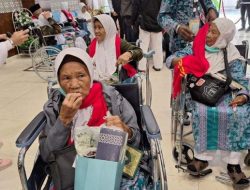 Jemaah Haji Disarankan Minum Oralit 1 Sachet Per Hari Dicampur Air Mineral 300 Mililiter