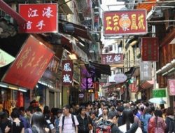 Libur Hari Buruh Di China, Ratusan Ribu Wisatawan Kunjungi Makau