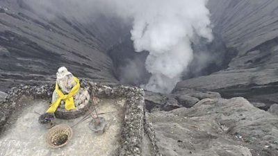 Patung Ganesha Di Gunung Bromo Hilang, Polisi Olah Tkp, Diduga Jatuh