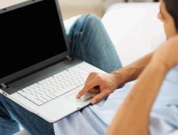 Cara Mudah Mengatasi Black Screen Pada Windows