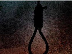 Tragedi di Balik Tembok Kamar Kos: Gadis 19 Tahun Gantung Diri di Toilet Tragedi di Balik Tembok Kamar Kos: Gadis 19 Tahun Gantung Diri di Toilet