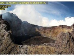 Gubernur Larang Gunung Di Bali Jadi Tempat Destinasi Wisata, Desa Adat Tak Sependapat Gubernur Larang Gunung Di Bali Jadi Tempat Destinasi Wisata, Desa Adat Tak Sependapat