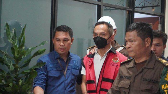 Kejagung Geledah Perusahaan Suami Puan Maharani Terkait Korupsi BTS Kominfo