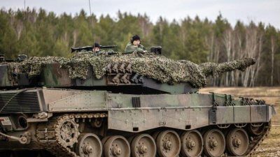 Rusia Beri Hadiah 1 Juta Rubel Kepada Tentara Yang Menghancurkan Tank Leopard Jerman