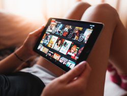 6 Aplikasi Nonton Film Gratis dan Legal yang Aman untuk Menikmati Hiburan di Rumah