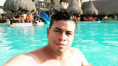 Calon Wali Kota Turbo Jual Foto Seksi Di Situs Dewasa Untuk Mendanai Kampanye